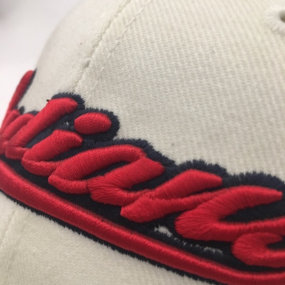 Cleveland Indians Script Strapback Hat - Picture 4 of 8